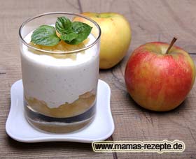 Bild von Apfel-Joghurt Dessert im Glas