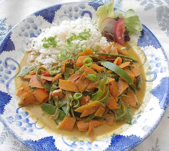 Scharfes Gemüse - Curry | Mamas Rezepte - mit Bild und Kalorienangaben