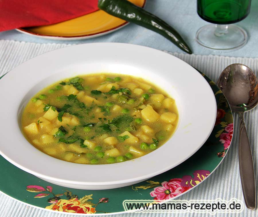 Scharfe Kartoffel Erbsen Suppe | Mamas Rezepte - mit Bild und ...