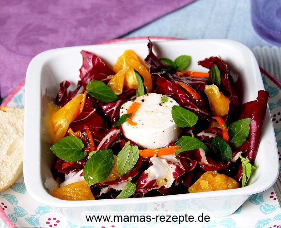 Radicchio Salat mit Orangensauce | Mamas Rezepte - mit Bild und ...