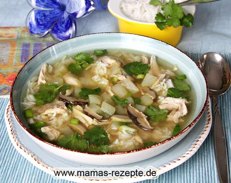 Thai-Hühnersuppe mit Reis | Mamas Rezepte - mit Bild und Kalorienangaben