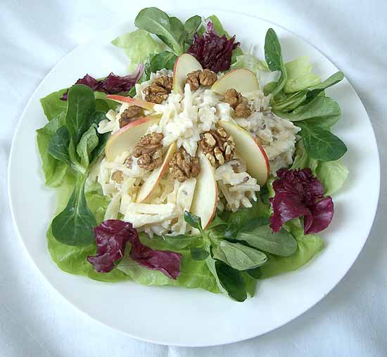 Walddorf-Salat | Mamas Rezepte - mit Bild und Kalorienangaben