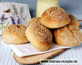 Bild von Schnelle Dinkelbrötchen mit Sesam